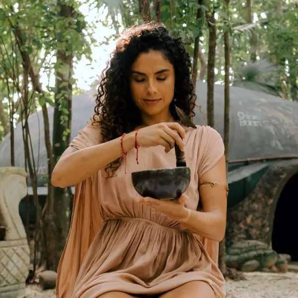 Alma Gabriela González Alonso — sound healer in Cancún