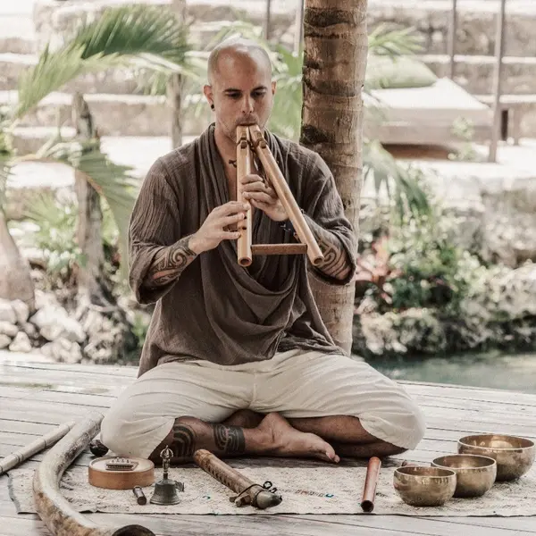 Chris Salvatierra — sound healer in Tulum