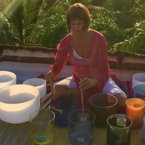 Cynthia Kendall — sound healer in Tulum